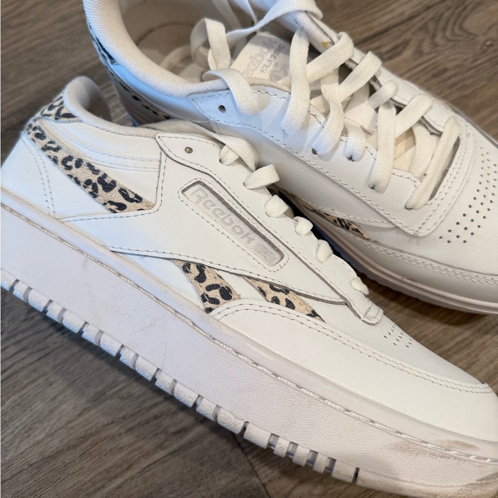 Reebok Classic Leather Sneakers